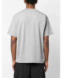 graues bedrucktes T-Shirt mit einem Rundhalsausschnitt von Stone Island