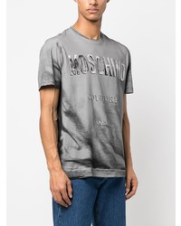 graues bedrucktes T-Shirt mit einem Rundhalsausschnitt von Moschino