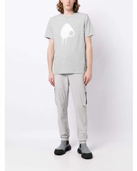 graues bedrucktes T-Shirt mit einem Rundhalsausschnitt von Moose Knuckles