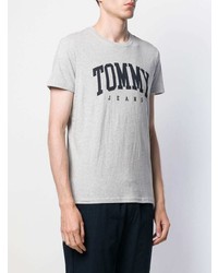 graues bedrucktes T-Shirt mit einem Rundhalsausschnitt von Tommy Jeans