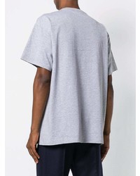 graues bedrucktes T-Shirt mit einem Rundhalsausschnitt von Raf Simons