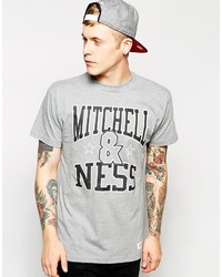 graues bedrucktes T-Shirt mit einem Rundhalsausschnitt von Mitchell & Ness