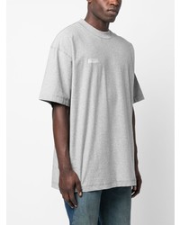 graues bedrucktes T-Shirt mit einem Rundhalsausschnitt von Vetements