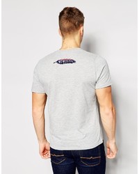 graues bedrucktes T-Shirt mit einem Rundhalsausschnitt von Pepe Jeans