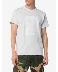 graues bedrucktes T-Shirt mit einem Rundhalsausschnitt von Just A T-Shirt