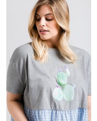 graues bedrucktes T-Shirt mit einem Rundhalsausschnitt von SHEEGO CASUAL