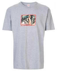 graues bedrucktes T-Shirt mit einem Rundhalsausschnitt von Supreme