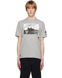 graues bedrucktes T-Shirt mit einem Rundhalsausschnitt von Undercover