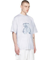 graues bedrucktes T-Shirt mit einem Rundhalsausschnitt von We11done