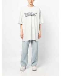 graues bedrucktes T-Shirt mit einem Rundhalsausschnitt von Vetements