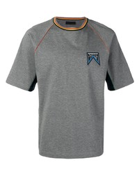 graues besticktes T-Shirt mit einem Rundhalsausschnitt von Prada