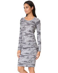 graues Camouflage Kleid von Monrow