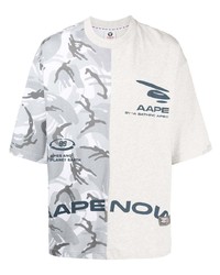 graues Camouflage T-Shirt mit einem Rundhalsausschnitt von AAPE BY A BATHING APE