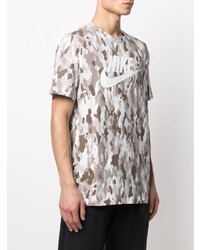 graues Camouflage T-Shirt mit einem Rundhalsausschnitt von Nike