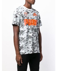 graues Camouflage T-Shirt mit einem Rundhalsausschnitt von Puma