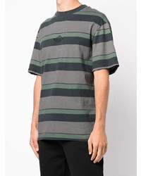 graues horizontal gestreiftes T-Shirt mit einem Rundhalsausschnitt von Han Kjobenhavn
