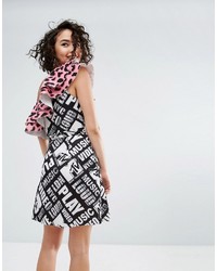 graues Kleid mit Rüschen von Asos