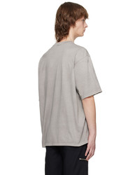 graues Strick T-Shirt mit einem Rundhalsausschnitt von Attachment