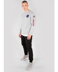 graues Sweatshirt von Alpha Industries