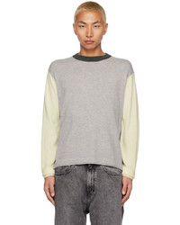graues Sweatshirt von Lisa Yang