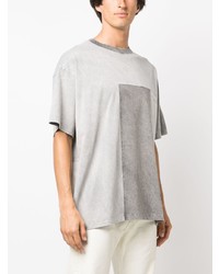 graues T-Shirt mit einem Rundhalsausschnitt mit geometrischem Muster von Golden Goose