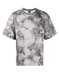 graues T-Shirt mit einem Rundhalsausschnitt mit geometrischem Muster von White Mountaineering