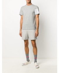 graues T-Shirt mit einem Rundhalsausschnitt von Thom Browne