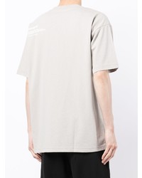 graues T-Shirt mit einem Rundhalsausschnitt von AAPE BY A BATHING APE