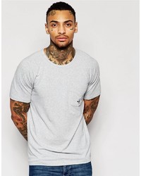 graues T-Shirt mit einem Rundhalsausschnitt von adidas