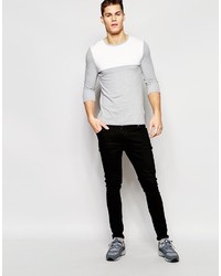 graues T-Shirt mit einem Rundhalsausschnitt von Asos