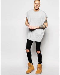 graues T-Shirt mit einem Rundhalsausschnitt von Asos