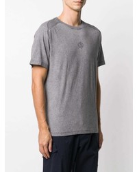 graues T-Shirt mit einem Rundhalsausschnitt von Stone Island