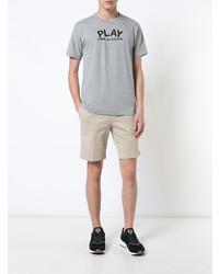 graues T-Shirt mit einem Rundhalsausschnitt von Comme Des Garcons Play