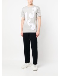 graues T-Shirt mit einem Rundhalsausschnitt von Comme Des Garcons SHIRT