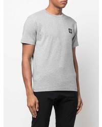 graues T-Shirt mit einem Rundhalsausschnitt von Stone Island