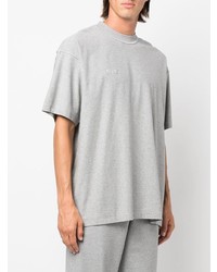 graues T-Shirt mit einem Rundhalsausschnitt von Vetements