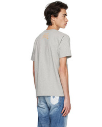 graues T-Shirt mit einem Rundhalsausschnitt von BAPE