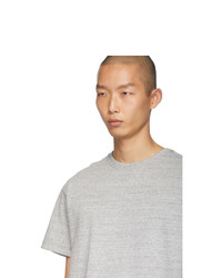 graues T-Shirt mit einem Rundhalsausschnitt von Bottega Veneta