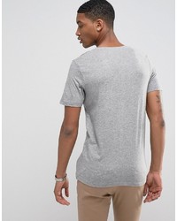 graues T-Shirt mit einem Rundhalsausschnitt von Jack and Jones