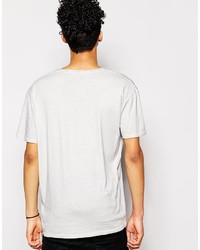 graues T-Shirt mit einem Rundhalsausschnitt von Cheap Monday