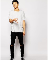 graues T-Shirt mit einem Rundhalsausschnitt von Cheap Monday