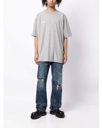 graues T-Shirt mit einem Rundhalsausschnitt von Vetements