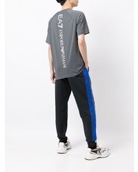 graues T-Shirt mit einem Rundhalsausschnitt von Ea7 Emporio Armani