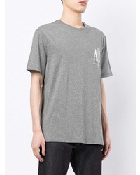 graues T-Shirt mit einem Rundhalsausschnitt von Armani Exchange