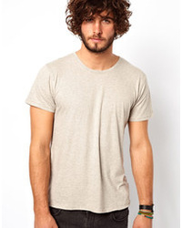 graues T-Shirt mit einem Rundhalsausschnitt von Nudie Jeans