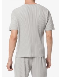 graues T-Shirt mit einem Rundhalsausschnitt von Homme Plissé Issey Miyake