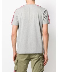 graues T-Shirt mit einem Rundhalsausschnitt von Alpha Industries