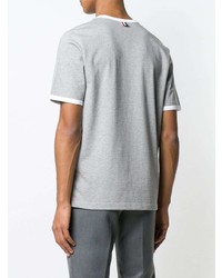 graues T-Shirt mit einem Rundhalsausschnitt von Thom Browne