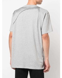 graues T-Shirt mit einem Rundhalsausschnitt von Alexander McQueen