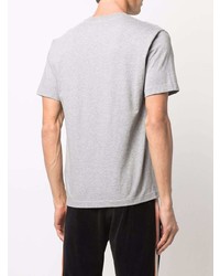 graues T-Shirt mit einem Rundhalsausschnitt von Stone Island